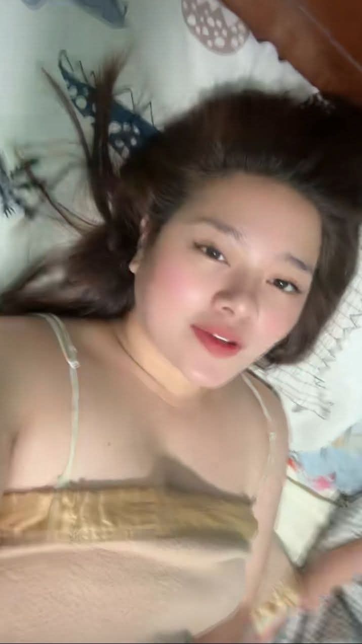 Top Abg Viral Wiwik Fyp Kelakuan LC Saat Menghibur Anggota DPR One For All Indonesia